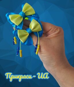 гумки для перших хвостиків