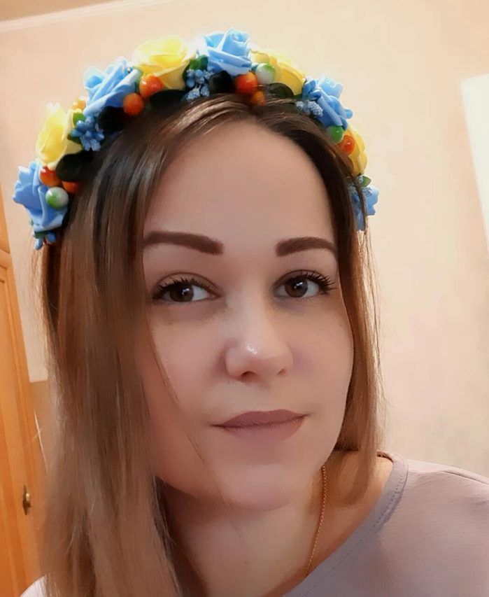 Ободок з квітами обруч